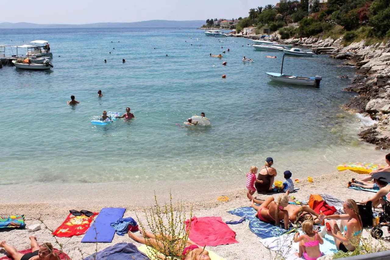 Apartments With A Parking Space Mavarstica, Ciovo - 17803 Trogir 0*,