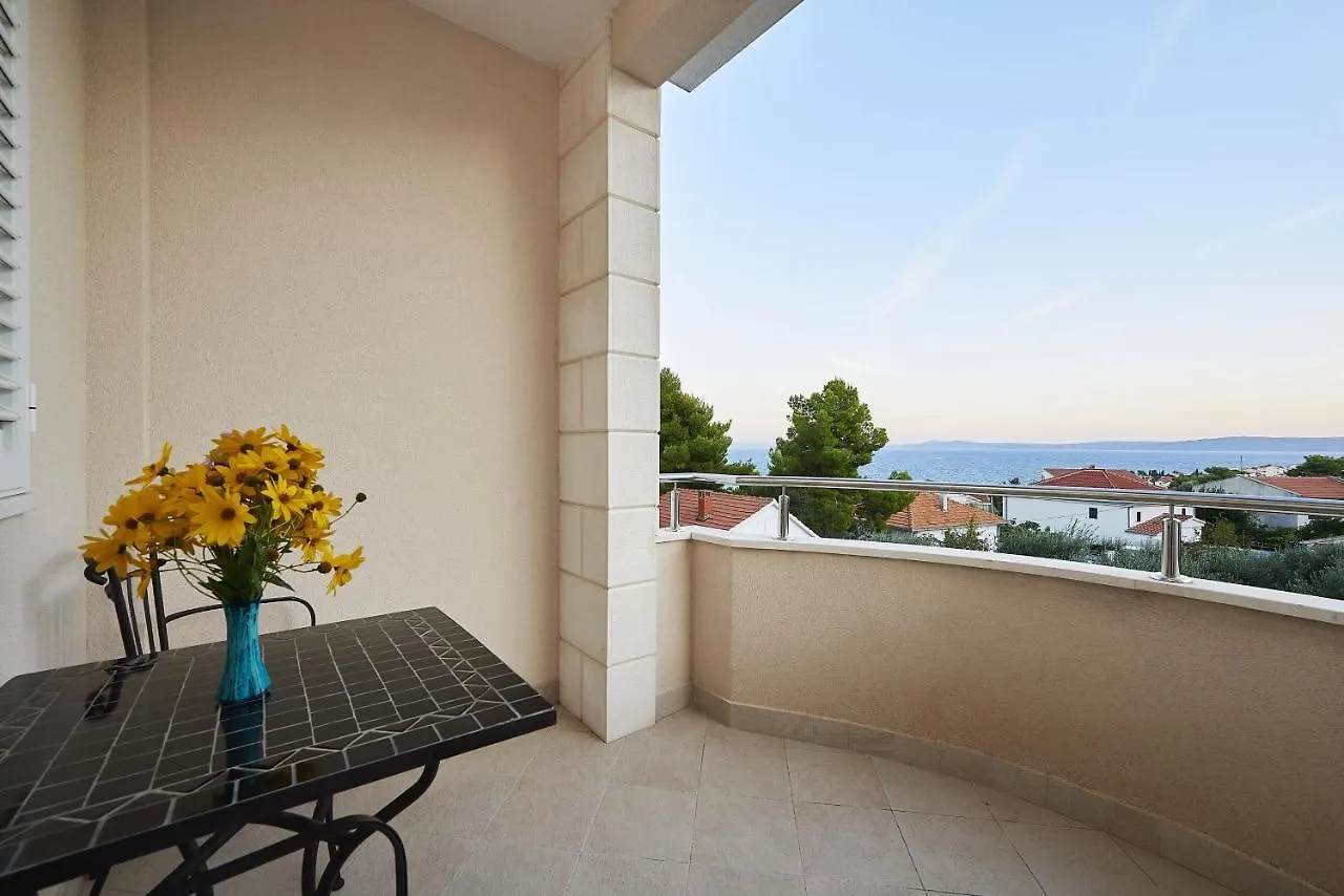 Apartments With A Parking Space Mavarstica, Ciovo - 17803 Trogir