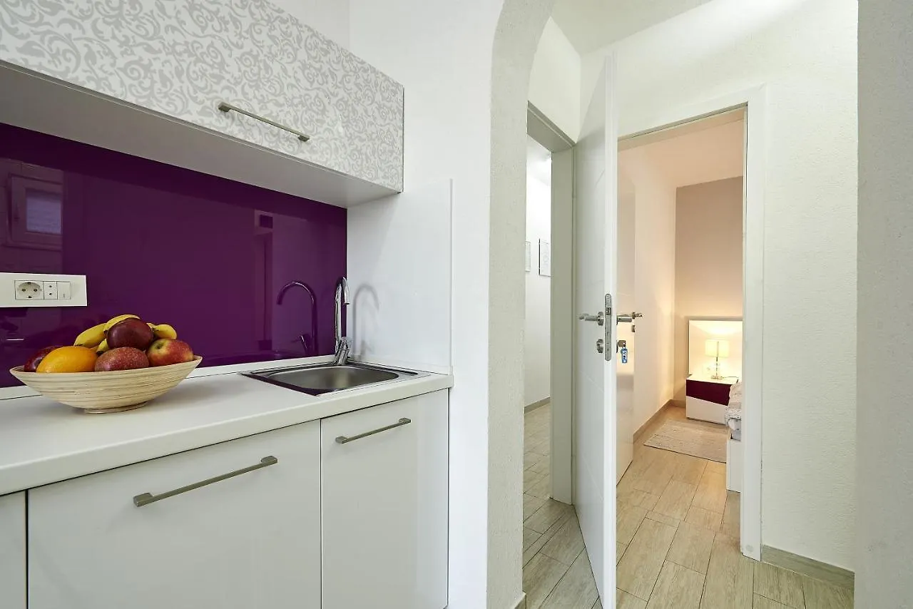 Apartments With A Parking Space Mavarstica, Ciovo - 17803 Trogir Kroatien