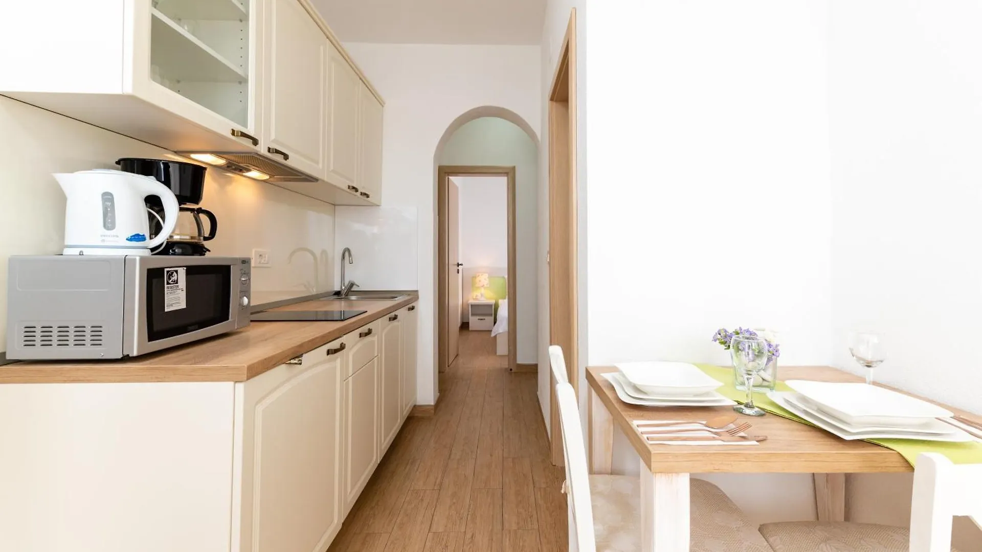 Apartments With A Parking Space Mavarstica, Ciovo - 17803 Trogir Kroatien